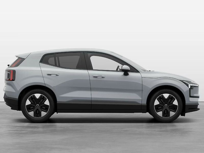 Volvo EX30 CORE P5 Long Range RWD 200kW - fotka 7 z 13