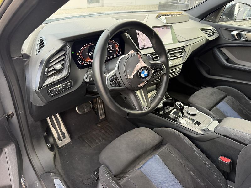 BMW Řada 2 Gran Coupe 220i 131kW MSPORT - fotka 11 z 24