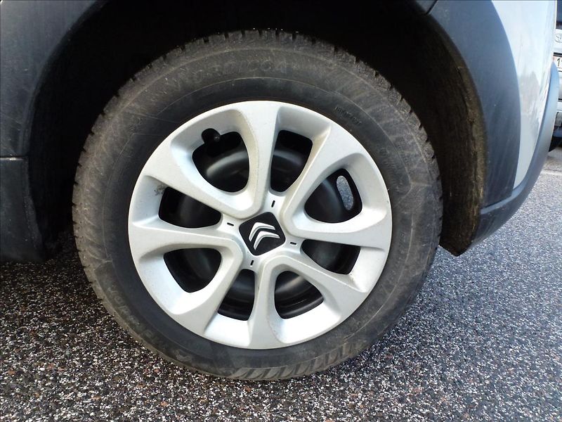 Citroën C3 1,2 PureTech Záruka 10/2028 - fotka 38 z 44