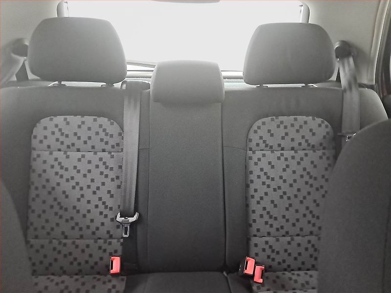 Škoda Fabia (2005) 1.2 12V, po STK - fotka 10 z 13