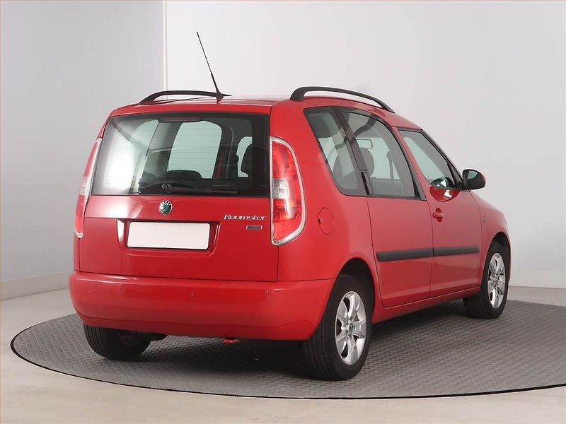 Škoda Roomster (2011) Comfort 1.2 TSI, nová STK - fotka 5 z 15