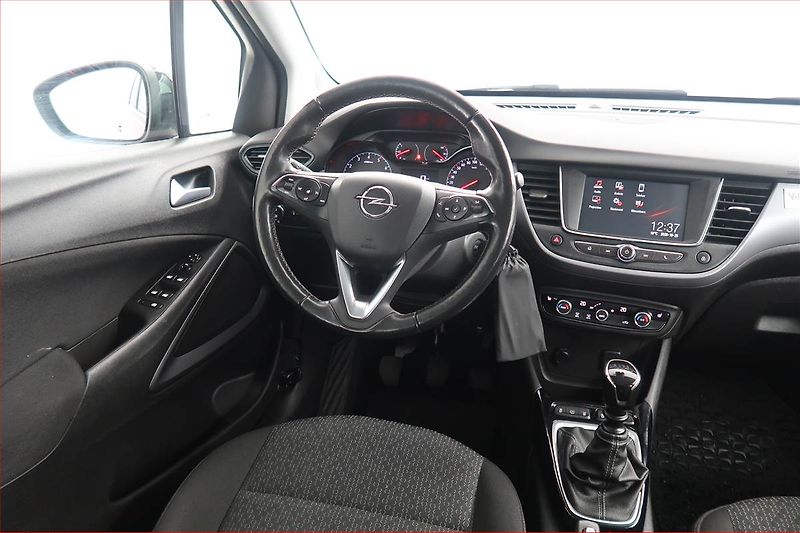 Opel Crossland X (2022) 1.2 Turbo, Serv.kniha - fotka 7 z 16