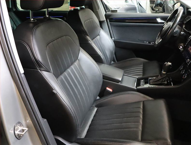 Škoda Superb (2016) Laurin&Klement 2.0 TDI 4x4 - fotka 9 z 24