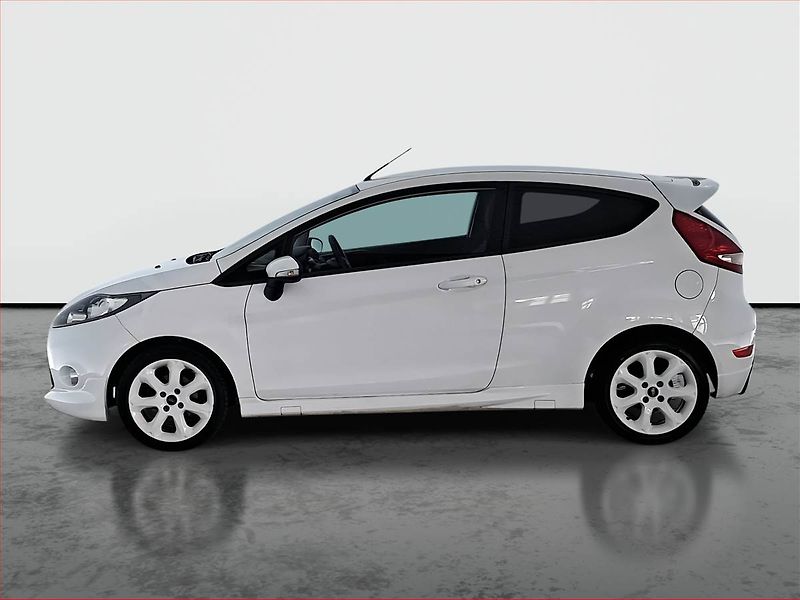 Ford Fiesta (2011) Comfort 1.25, Park. senzory - fotka 3 z 17