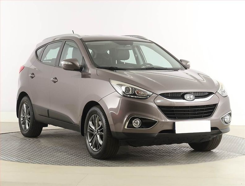Hyundai ix35 (2015) 1.7 CRDi, Serv.kniha, Kůže - fotografie inzerátu