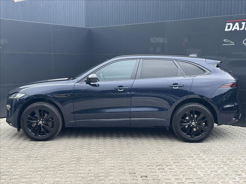 Jaguar F-Pace 3,0 R-DYNAMIC SE AWD DPH - fotka 5 z 33