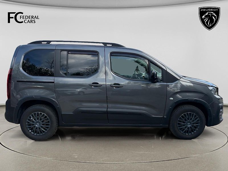 Peugeot Rifter GT LINE 1.5 BlueHDi 130 S&S EA - fotka 6 z 28