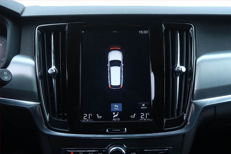 Volvo V90 (2018) D4, Automat, Serv.kniha, Kůže - fotka 18 z 27