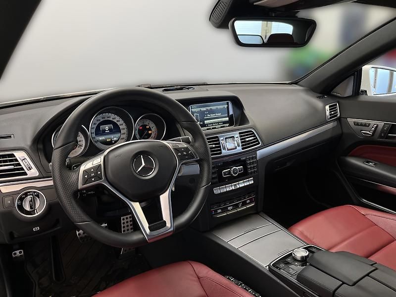 Mercedes-Benz Třídy E Třídy 350 kabriolet AMG Line - fotka 10 z 25