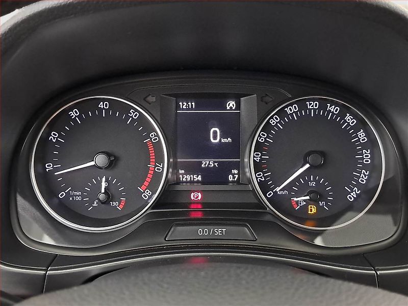 Škoda Fabia (2016) 1.2 TSI, Tempomat - fotka 11 z 26