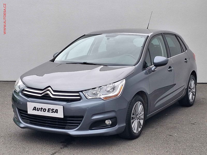 Citroën C4 (2011) 1.4i, AC - fotka 3 z 14