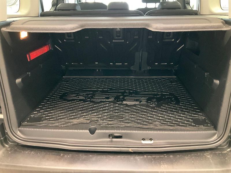 Citroën Berlingo L1 1.5 BlueHDi 100k Live Pack - fotka 13 z 14