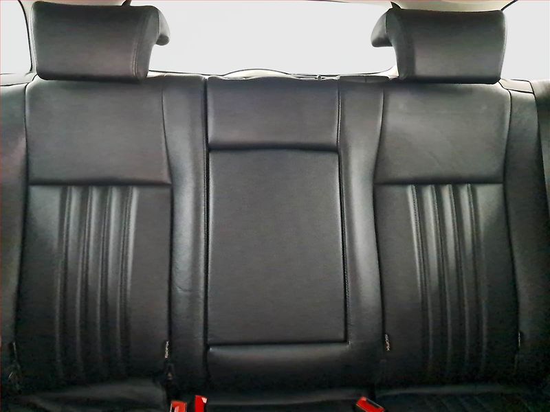 Alfa Romeo 159 (2008) 2.2 JTS, po STK, pěkný stav - fotka 10 z 17