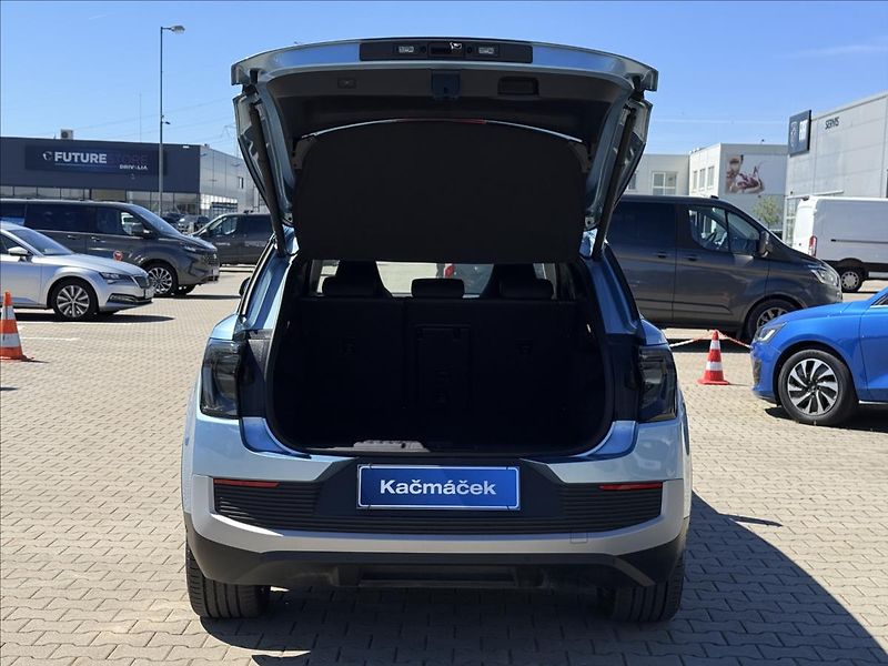 Ford Explorer BEV Premium 210kW - fotka 12 z 36