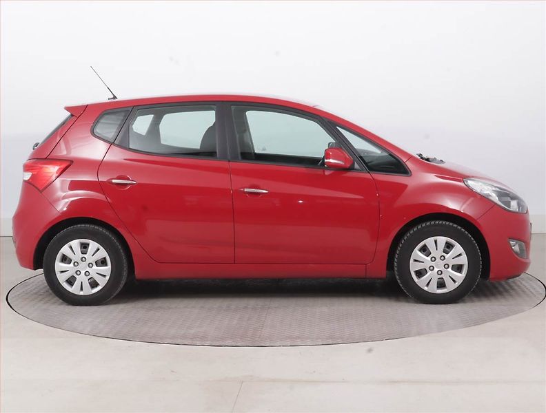 Hyundai ix20 (2013) 1.4 CVVT, Serv.kniha, Tempomat - fotka 6 z 14