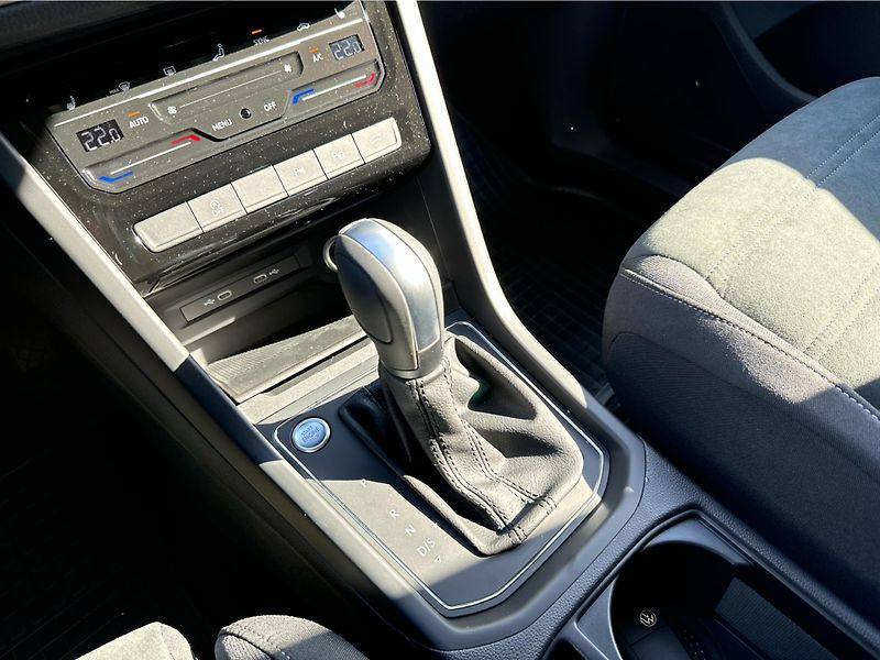 Volkswagen Touran People 1,5 TSI - fotka 14 z 24