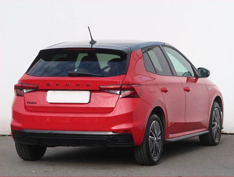 Škoda Fabia (2022) Monte Carlo 1.0 TSI - fotka 5 z 23