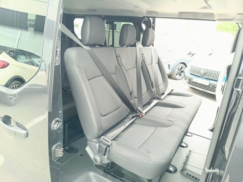 Renault Trafic (2026) L2 Equilibre Blue dCi 150 (MY2 - fotka 13 z 25