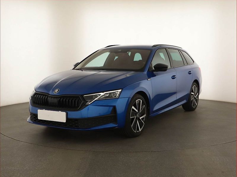Škoda Octavia (2025) 1.5 eTSI mHEV, SPORTLINE - fotka 2 z 16