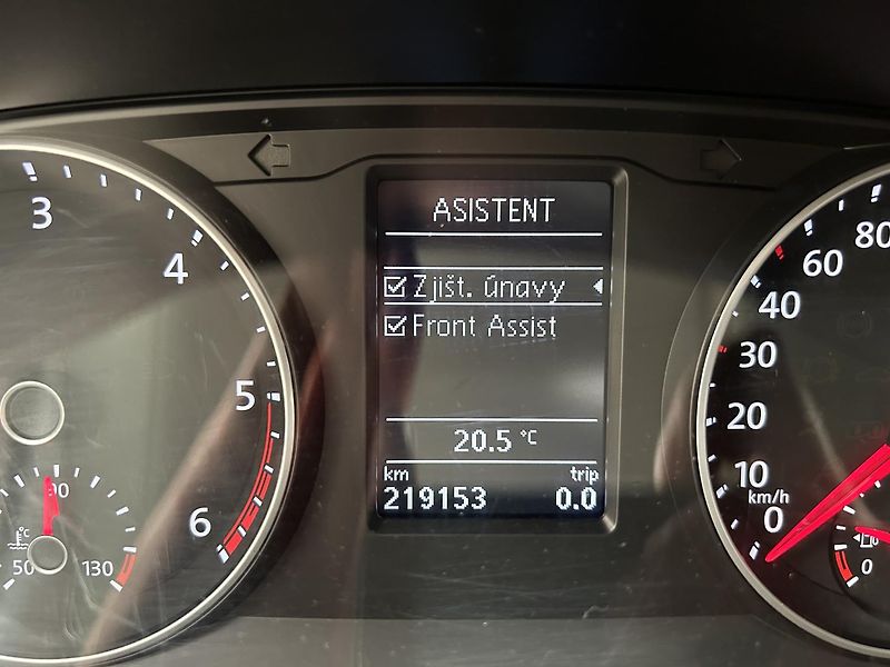 Volkswagen Transporter 2.0 TDI - fotka 9 z 22