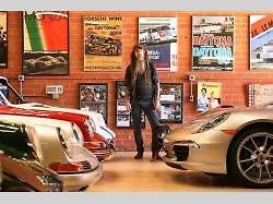 Magnus Walker a jeho Porsche 911 