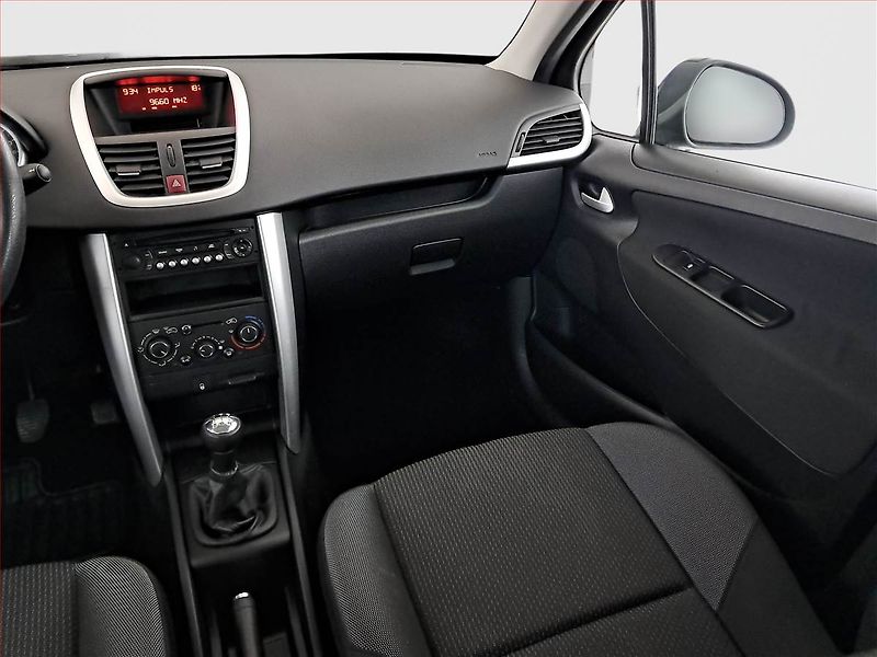 Škoda Rapid (2018) Monte Carlo 1.0 TSI, Bi-Xenony - fotka 8 z 19