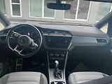 Volkswagen Touran 1,5 TSI 110kW DSG R-line DPH - náhled 8