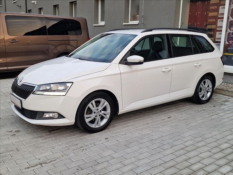 Škoda Fabia 1.0 TSI 70kW Combi Tour,1.Maj - fotka 6 z 47