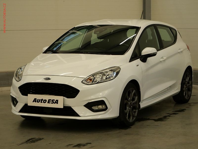 Ford Fiesta (2018) 1.0EB, ČR, AC, výhřev sed. - fotka 3 z 23