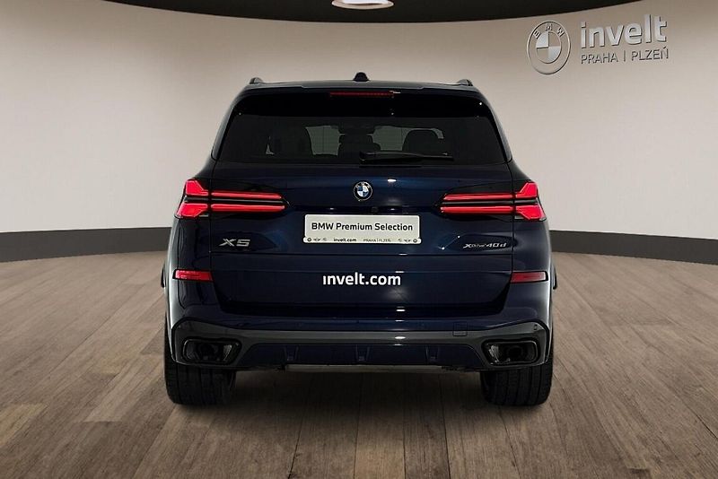 BMW X5 xDrive40d - fotka 4 z 27