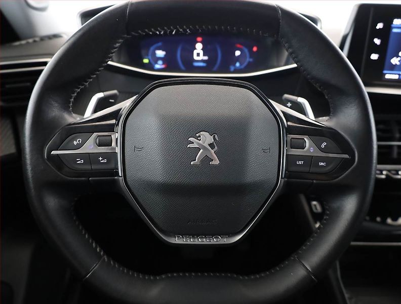 Peugeot 2008 (2020) 1.5 BlueHDi, Automat, ČR,1.maj - fotka 8 z 18