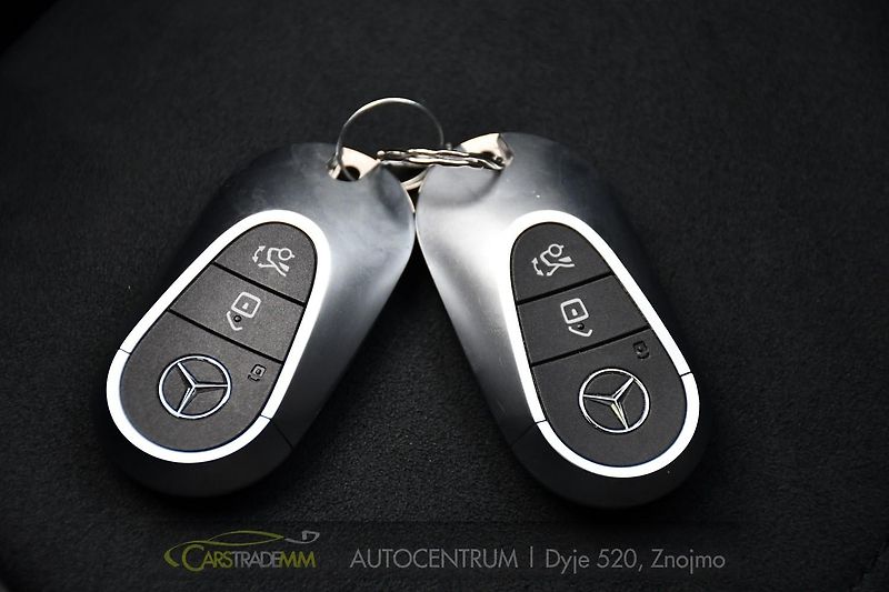 Mercedes-Benz EQE 350 4MATIC AMG  - fotka 39 z 54