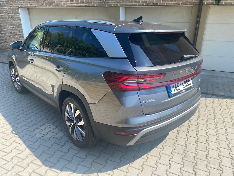 Škoda Kodiaq (2024) Excl.Sel. 2.0TDI DSG 4x4 NOVÝ - fotka 3 z 9