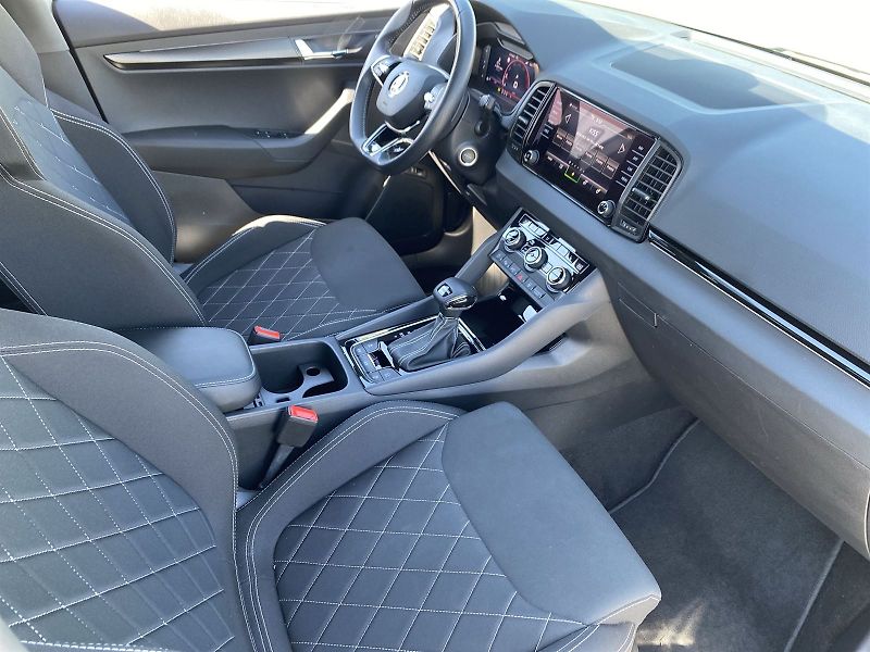 Škoda Karoq (2024) 2.0 TDI 4x4 DSG SportLine - fotka 11 z 38