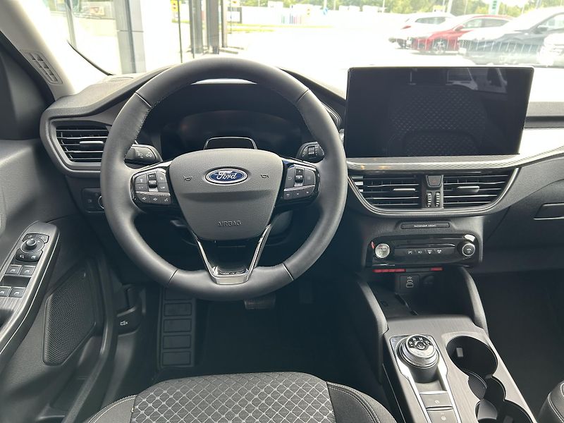 Ford Kuga Top Edition 2.5 PHEV 178kW - fotka 15 z 39