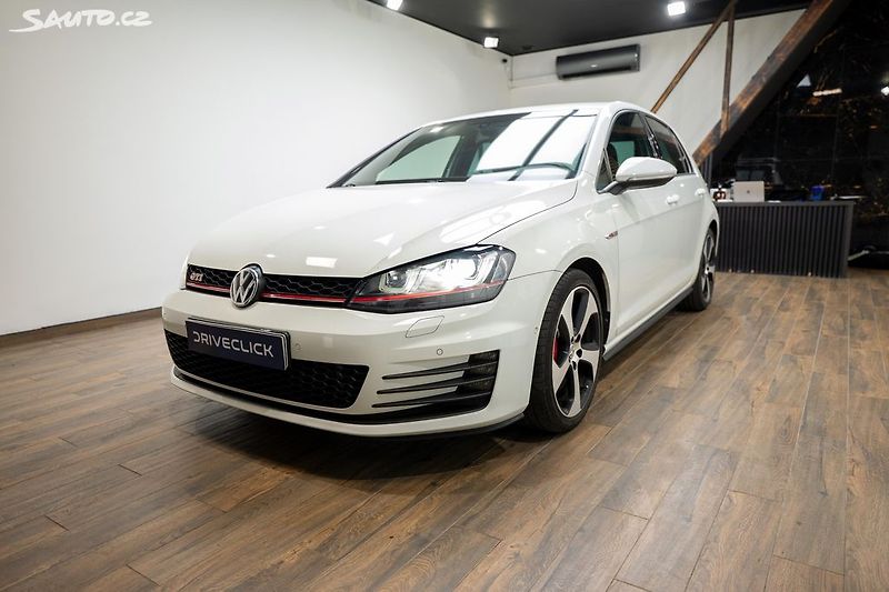 Volkswagen Golf GTI Performance 2.0 169 kW - fotografie inzerátu