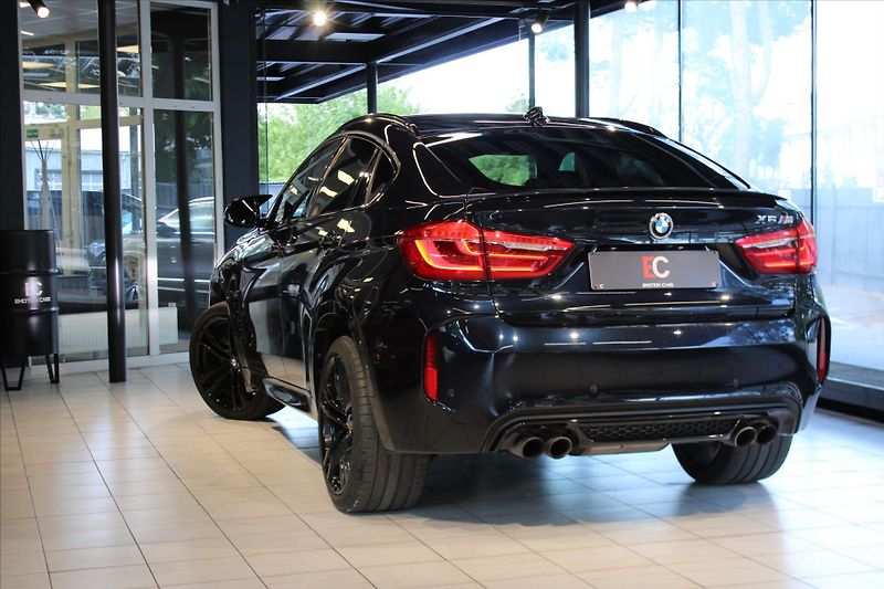 BMW X6 M 423kW CZ/1.Maj/AdLED/B&O - fotka 30 z 33