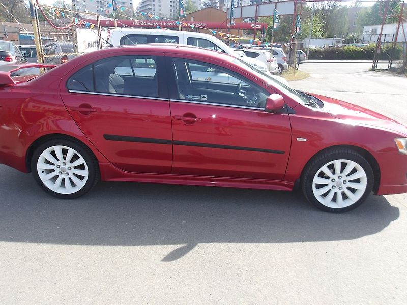 Mitsubishi Lancer 2,0D-iD 103kW ČR! Po rozvodech - fotka 5 z 28