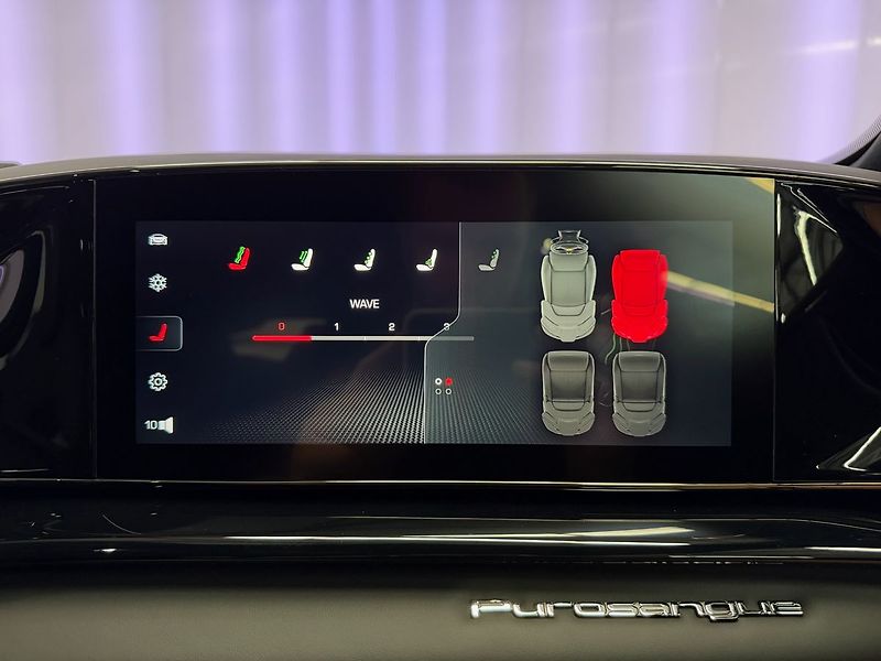 Ferrari Purosangue V12 CARBON, ALCANTARA, PANORAM - fotka 23 z 38
