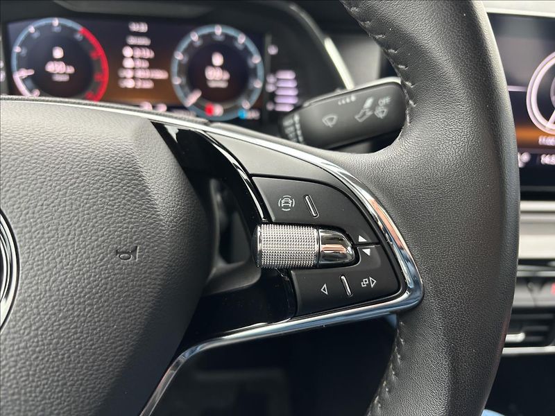 Škoda Octavia 2,0 TDI 85kW Style - fotka 21 z 36