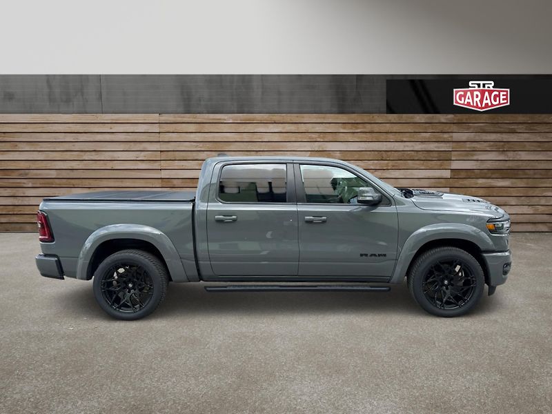 Dodge RAM (2021) +HEMI+LOOK2026+DESTROYER GREY+ - fotka 2 z 22
