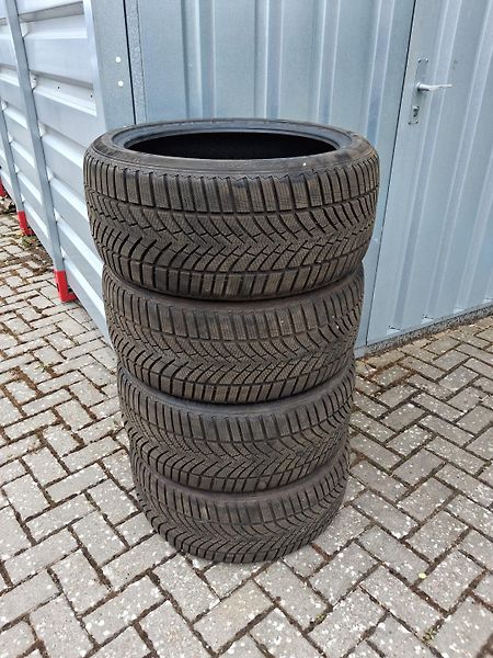 Volvo V90 (2017) 2,0 D5 173kw SERVISKA TOP STAV - fotka 44 z 51