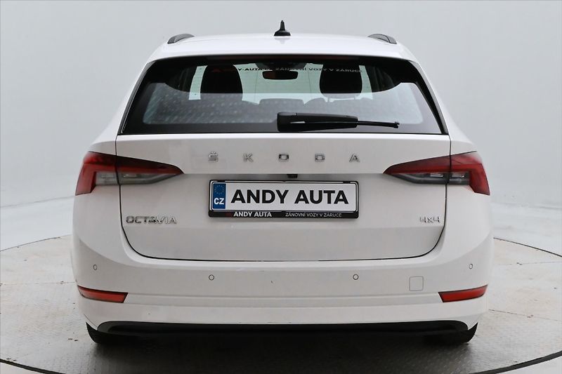 Škoda Octavia 2,0 TDI 110kW DSG Ambition 4x4 - fotka 6 z 30