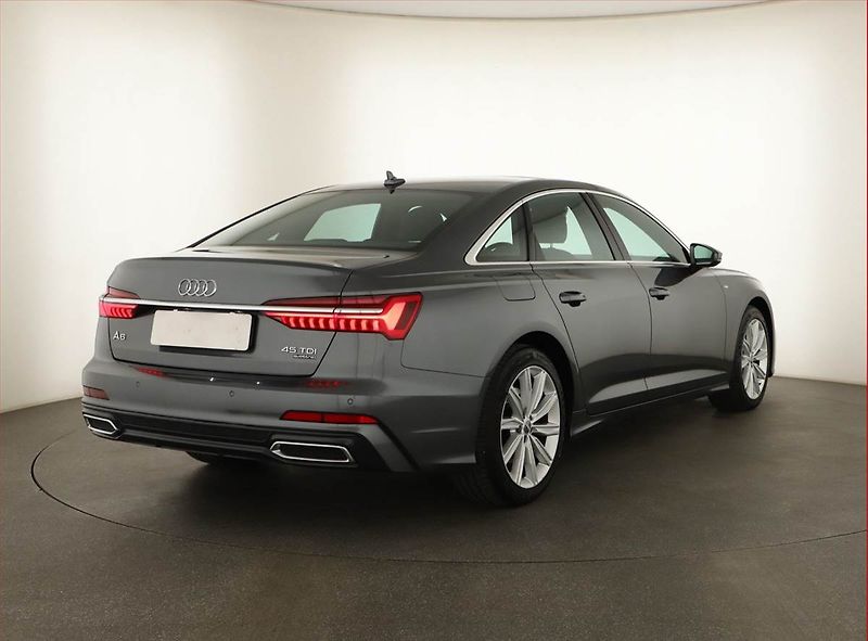 Audi A6 (2019) 45 TDI - fotka 5 z 17