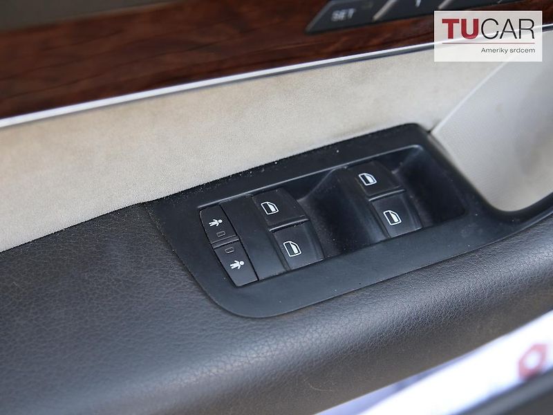 Audi A6 (2010) Allroad Quatro 4.2 V8 Automat  - fotka 26 z 39