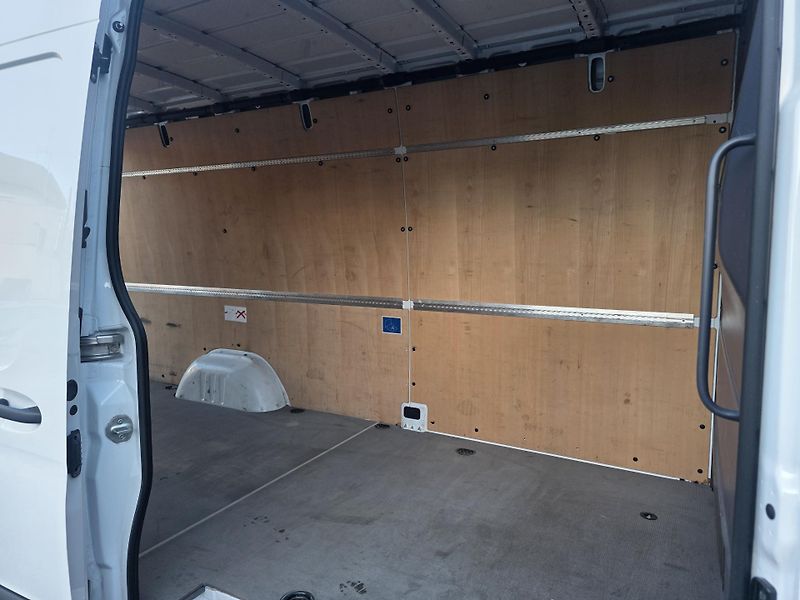 Mercedes-Benz Sprinter 200CDI Navigace Kamera  - fotka 9 z 34