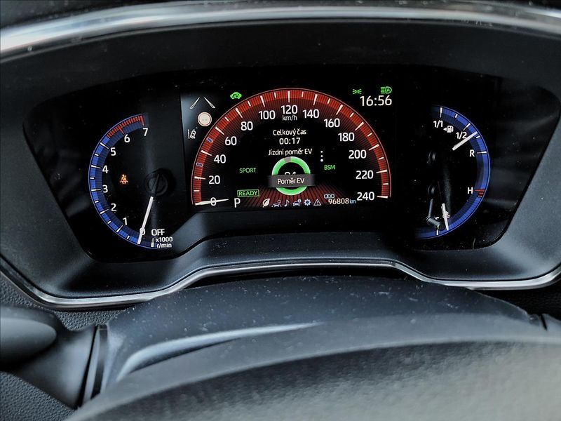 Toyota Corolla 1,8 Již není k dispozici - fotka 26 z 50