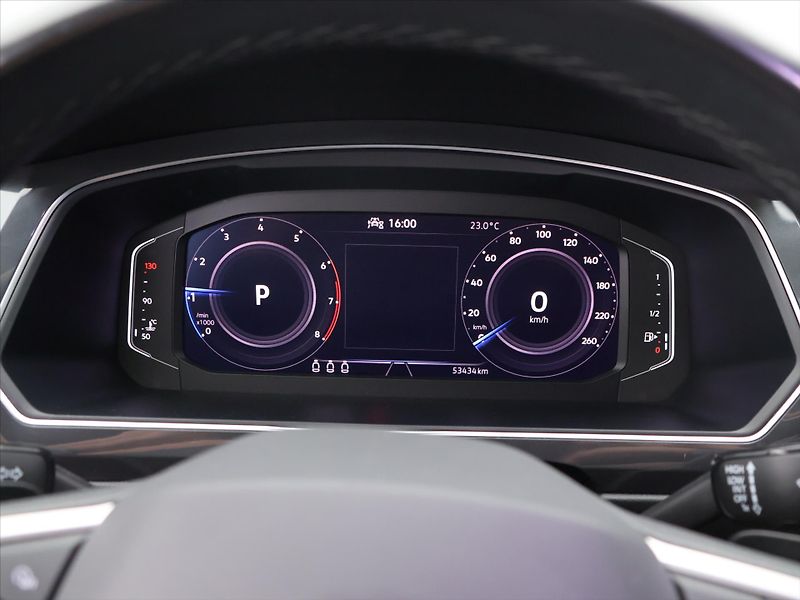 Volkswagen Tiguan 1,5 TSI EVO 110kW DSG Elegance - fotka 15 z 26