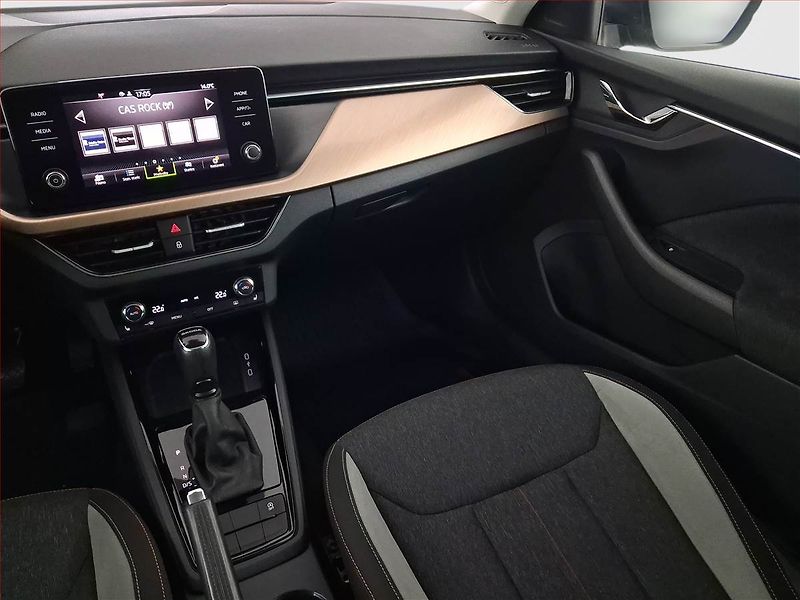 Škoda Scala (2021) 1.0 TSI, Automat, Tempomat - fotka 8 z 21