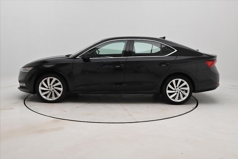 Škoda Octavia 2,0 TDI 110kW DSG Style Záruka - fotka 8 z 33